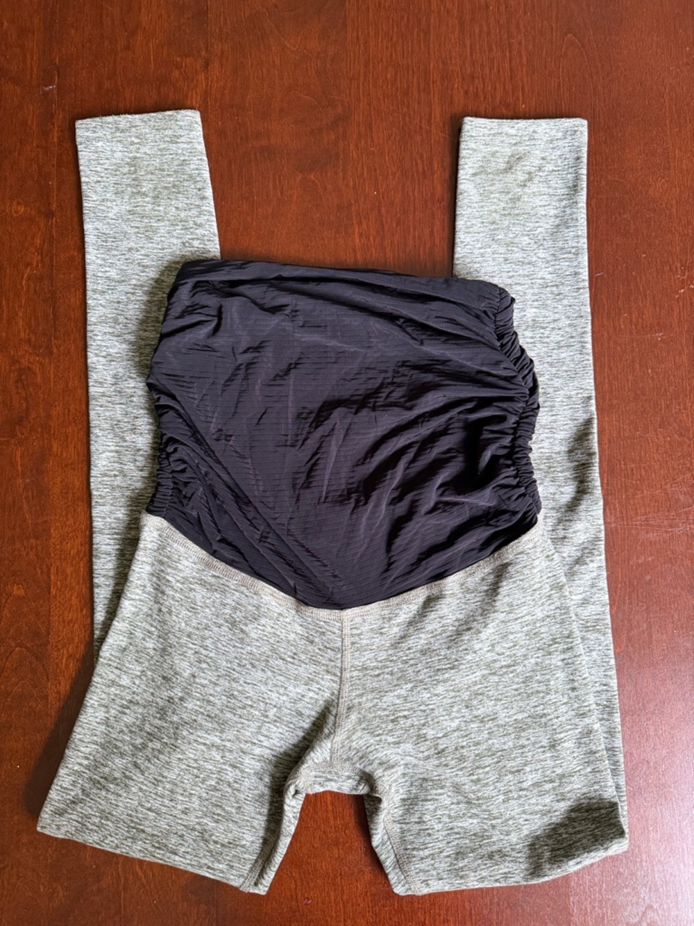 Beyond the Bump Green Spacedye Maternity Leggings